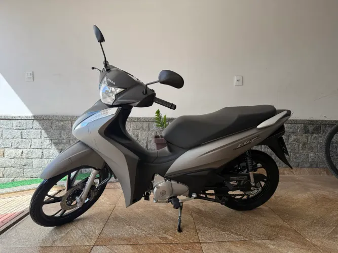 Biz 125 2024 prata