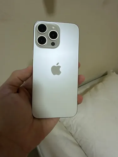 IPHONE 15 PRO MAX 256Gb Branco Impecável 