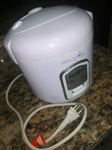 Panela de arroz elétrica 