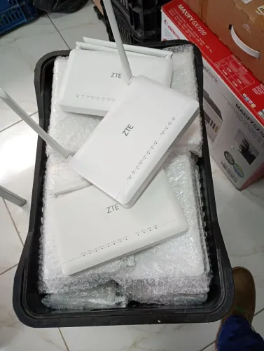 Lote 40 ONU ZTE V9 gpon Dualbad desbloqueada + Fontes