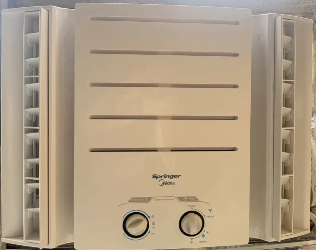 Ar condicionado de parede novo 10.000btis 127 V
