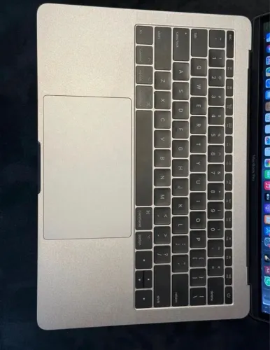 Mac book pro 16