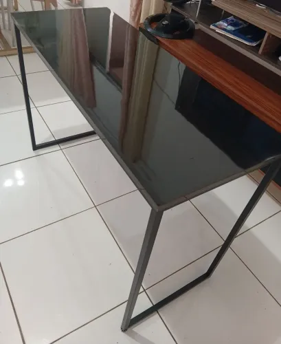 Escrivaninha multiuso