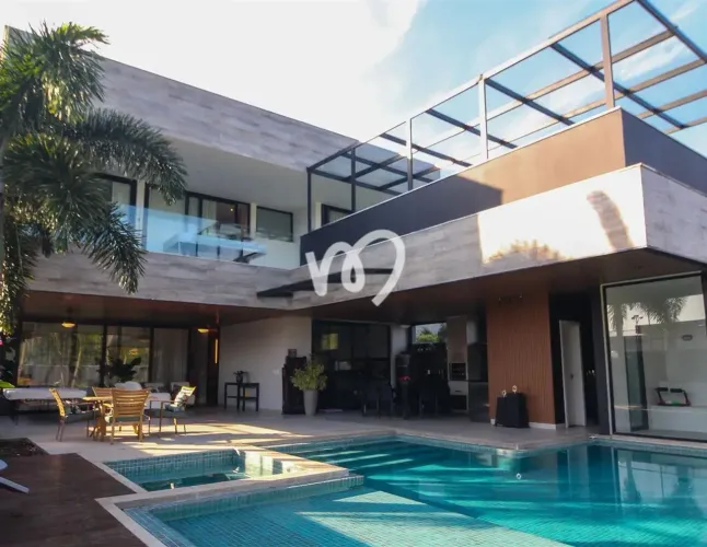 Casa em condomínio, 750 m² com 5 quartos a venda na Barra da Tijuca - Rio de Janeiro - RJ