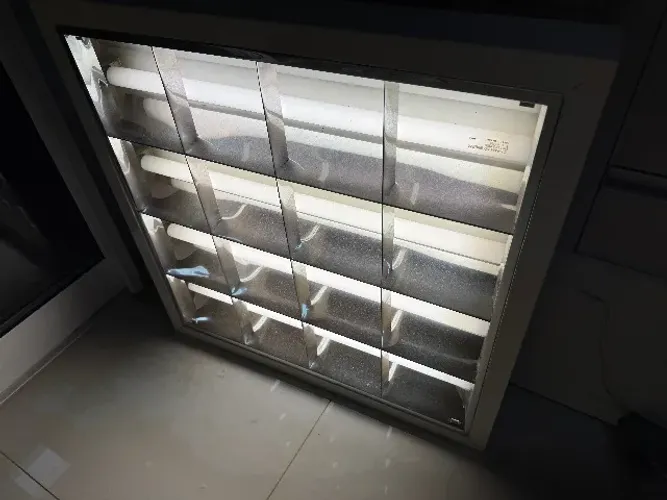 Luminária Abalux ModA05 Sobrepor com 4 Lâmpadas Osram Fluorescentes Bem Fortes 65cmX65cm  