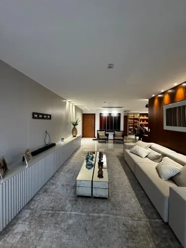 Apartamento 4 suítes, 3 vagas em Barro Vermelho - Vitória/ES