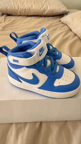 Tênis infantis originais - Nike, Vans, Lacoste e Crocs ?
