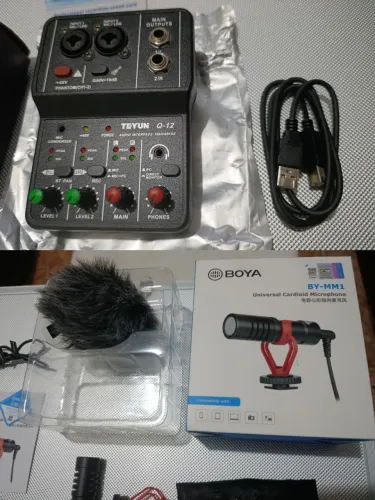 Mesa e interface de áudio Teyun Q12 e microfone BOYA 