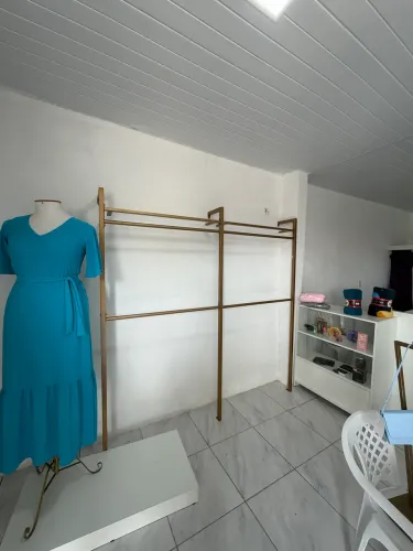 Arara para loja de roupa