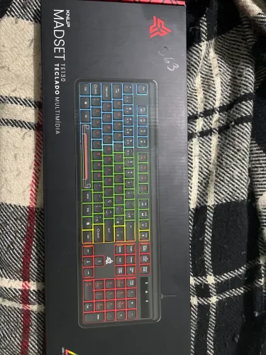 Vendo teclado gamer Knup