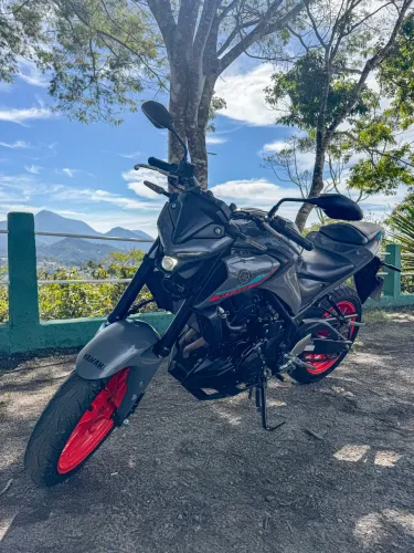 Yamaha MT-03 ABS 2023 - Excelente estado