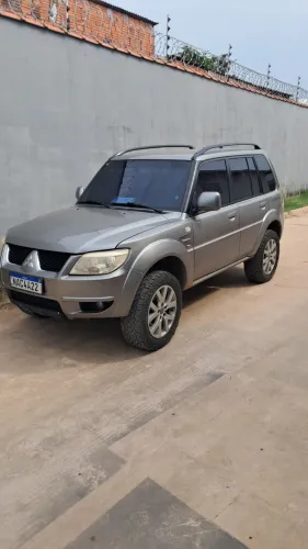 Mitsubishi Pajero TR4 2.0/ 2.0 Flex 16V 4X4 Aut. 2011