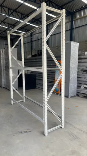 ? Estrutura Mini Porta-Pallet Industrial - Excelente Estado