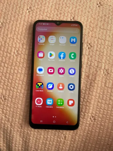 Samsung Galaxy A04e 64gb / Sem Carregador (Usado)