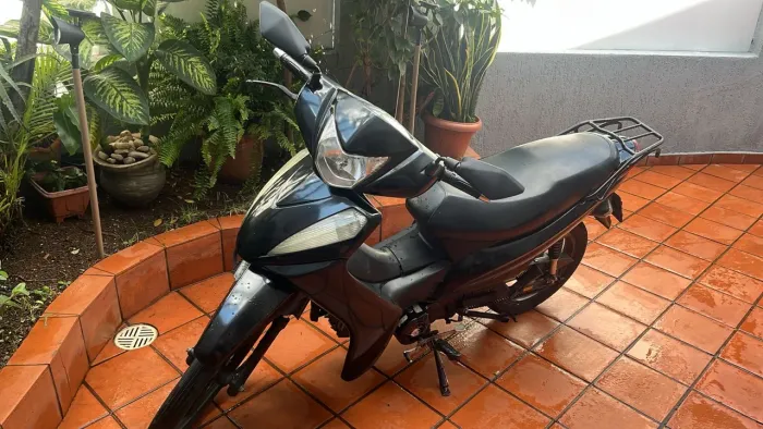 Shineray Jet 125 2022 Preta | 15500 Km