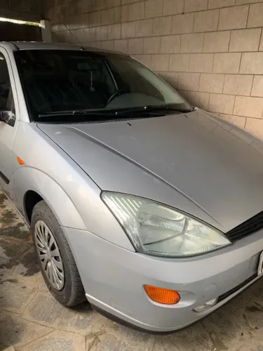 Ford Focus Sedan 2.0 16v/2.0 16V Flex 4P 2002