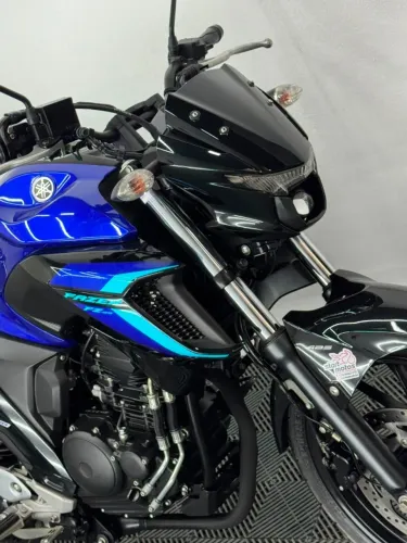 YAMAHA FZ25 2024 | FINANCIA E ACEITA TROCA