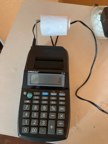 Mini Máquina elétrica calcular