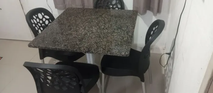 Vendo mesa nova 