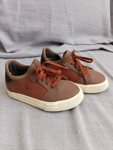 Sapatos infantis, multi marcas