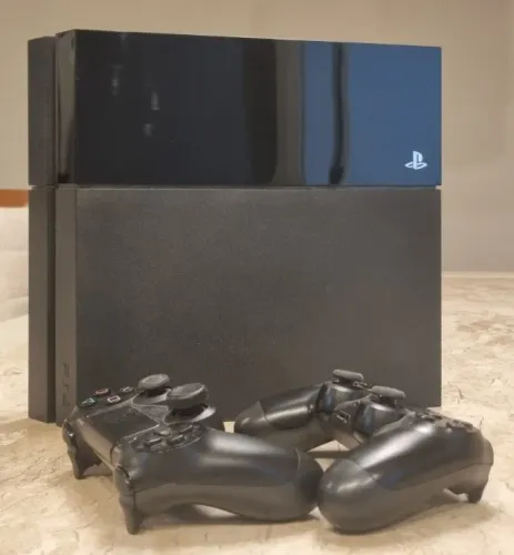 PS4 - 1° GERAÇÃO - DESBLOQUEADO (VERSÃO DE SOFTWARE 10.0.0)