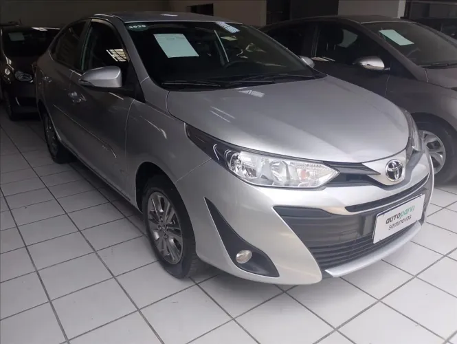 Toyota Yaris XL Sedan 1.5 Flex 16V 4P Aut. 2020