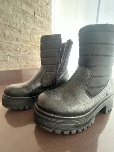 Bota tratorada cano médio Usaflex