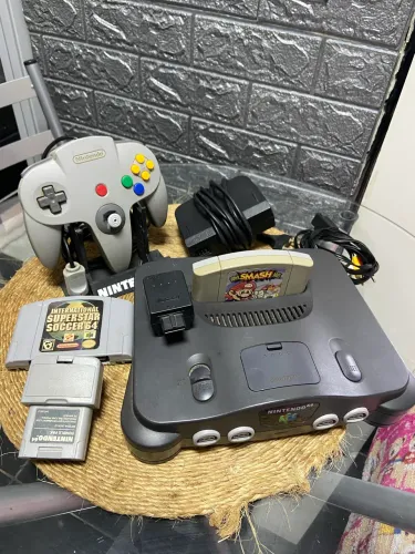 Nintendo 64 + acessórios + smash Bros