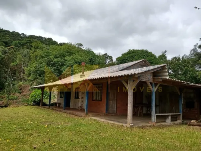 Terras em Rio dos Cedros para venda.