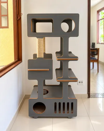 Torre para Gatos Ferpa Design - Playground Vertical com Arranhador