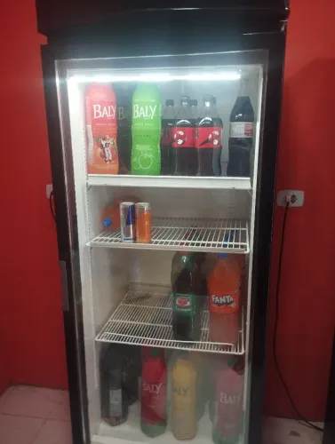 Geladeira Expositora Vertical 1 Porta Vidro ? Para Bebidas - Semi Nova