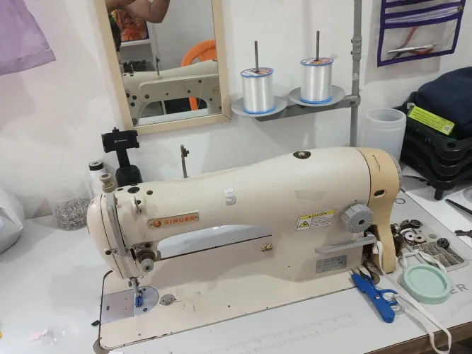 Reta Singer industrial