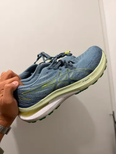 Gel Kayano 29 semi novo