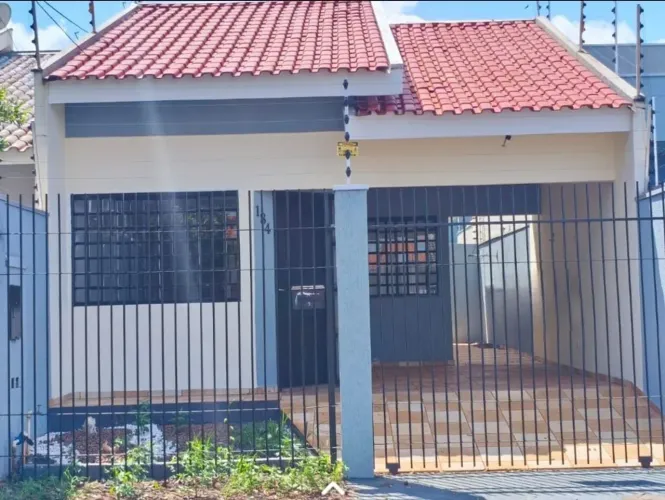 CASA NO JARDIM MONTREAL 298 MIL