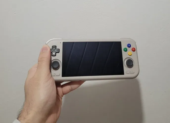Retroid pocket 4 pro (8/128) (impecável, sem detalhes)