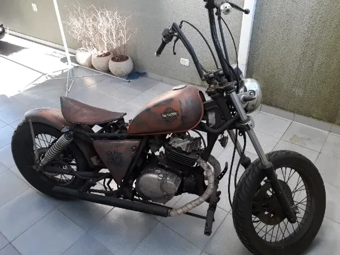 CUSTOMIZADA ESTILO RETRÔ