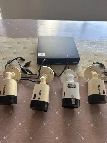 DVR COM CÂMERAS