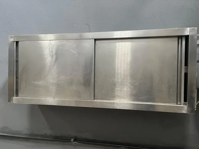 Armario inox , 1,50 largura<br>60 altura<br>35 profundidade