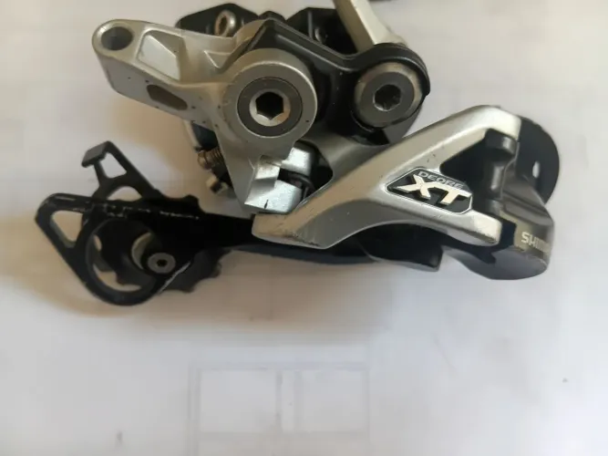 Cambio traseiro Shimano XT 10v