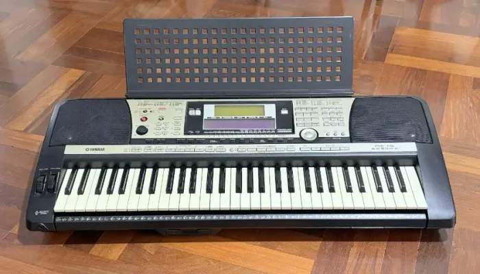 Teclado Yamaha PSR 740 séries (usado) 10x sem juros crédito