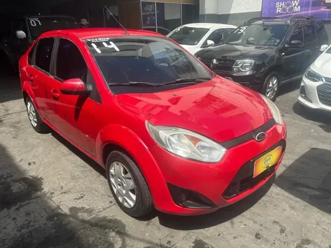 Ford Fiesta Sedan SE 1.6 8V Flex 4P 2014