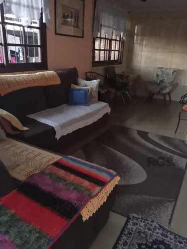 Casa para Venda - 100m², 3 dormitórios, 2 vagas - Passo das Pedras
