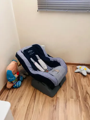 Cadeirinha Carro Halzerano 9/36kg Reclinável. !!!! Ac cartão