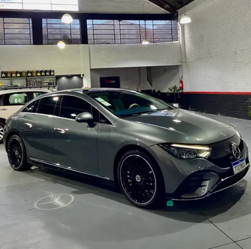 Mercedes-Benz EQE 350+ AMG Line (elétrico) 2025