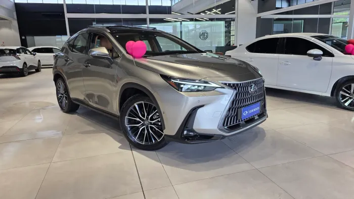 Lexus NX-450H+ AWD 2.5 16V Aut. (híbrido) 2027