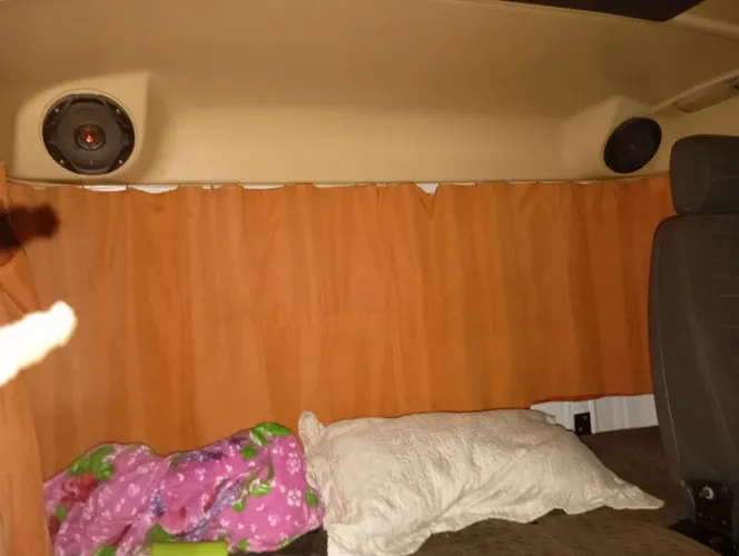 Vendo caminhão 165 mil