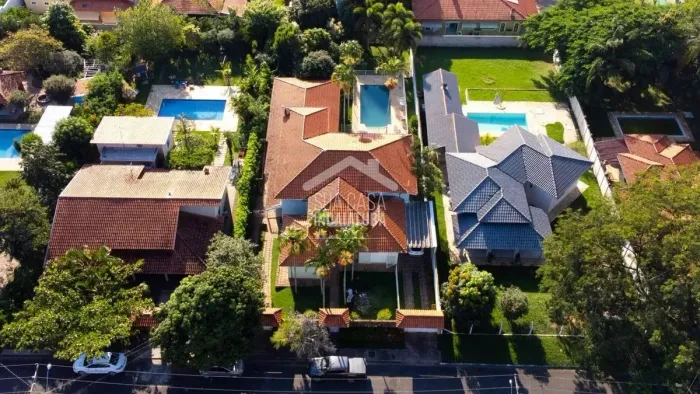 CHACARA COM 4 QUARTOS MOBILIADA COM PISCINA NO CONDOMINIO TERRAS DE ITAICI EM INDAIATUBA