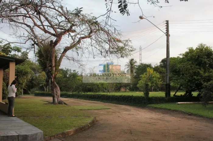 Terreno com casa para Indústria ou Residencial