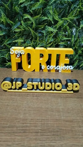 Letreiro Seja Forte e Corajosa Ideal para Decoração