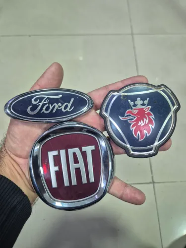 Emblema - Logo tipo / Scania - Ford - Fiat